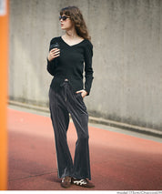 絲絨側線喇叭褲