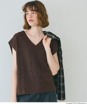 羊絨風柔軟針織V領背心
