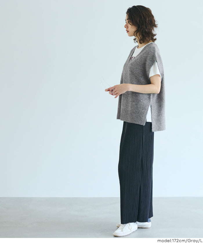 羊絨風柔軟針織V領背心