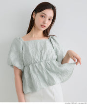 16-241026001-04-9g.jpg