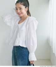 大領口蕾絲裝飾的聚攏襯衫