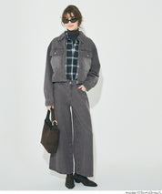 低腰寬版牛仔褲