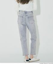 MOVE DENIM 特級彈性牛仔錐形褲