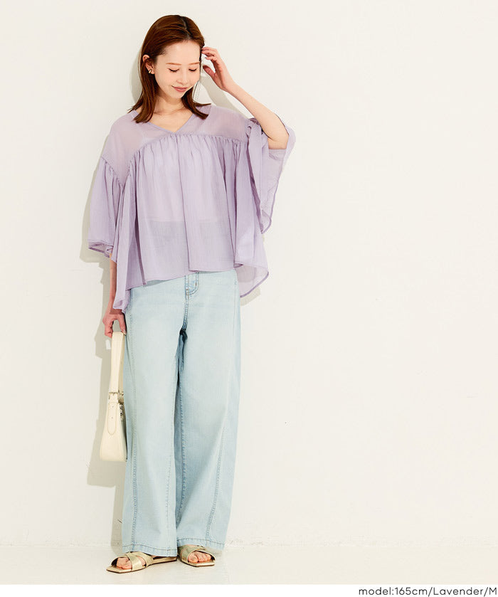 透膚喇叭袖V領上衣