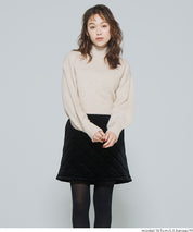 立領氣球袖短版針織上衣