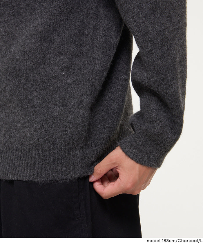 絨感圓領長袖毛衣