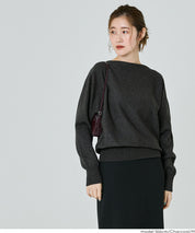 船領蝙蝠袖針織上衣