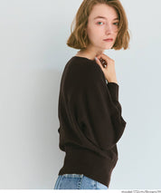 船領蝙蝠袖針織上衣