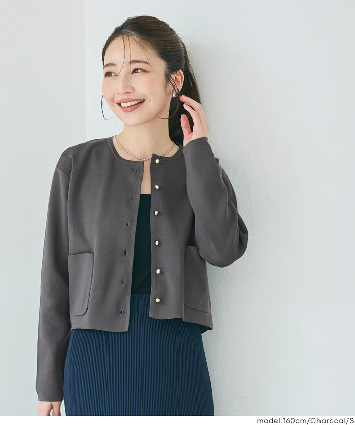 金扣圓領針織開襟衫