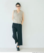 亮片蓬鬆長毛V領針織背心