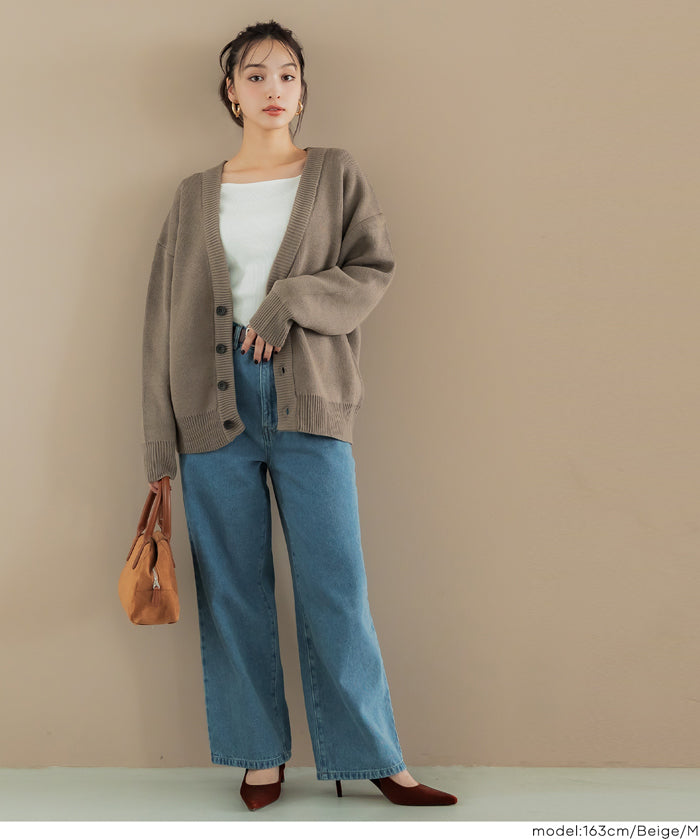 扎實感面料V領針織衫