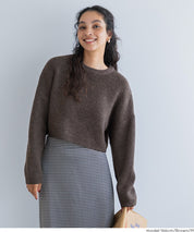 厚實短版針織毛衣