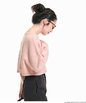 厚實短版針織毛衣