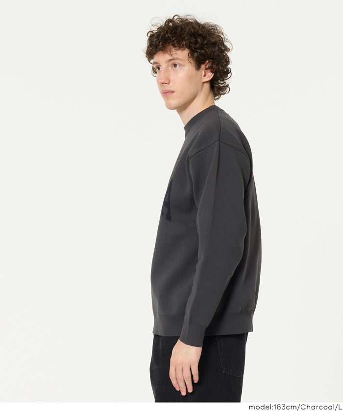 LOGO空氣感針織上衣