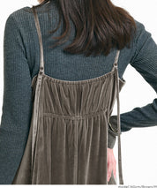 絲絨細肩帶洋裝