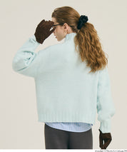 蓬蓬袖半高領針織上衣