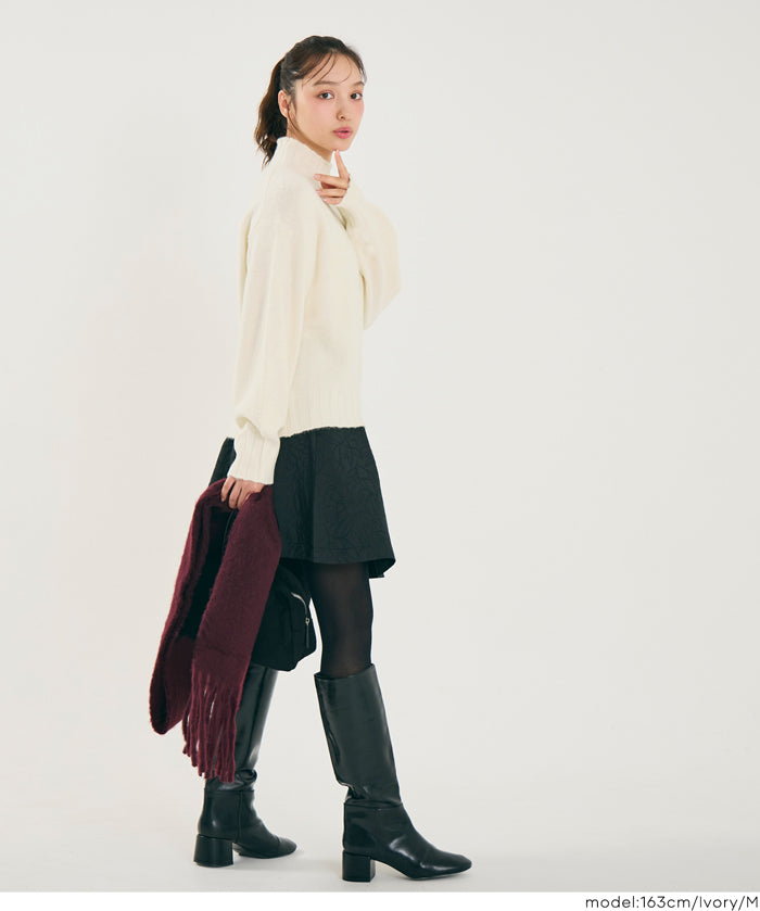 蓬蓬袖半高領針織上衣