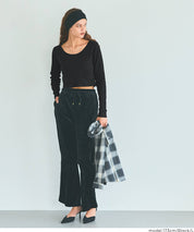 2WAY領口羅紋短版長袖T恤