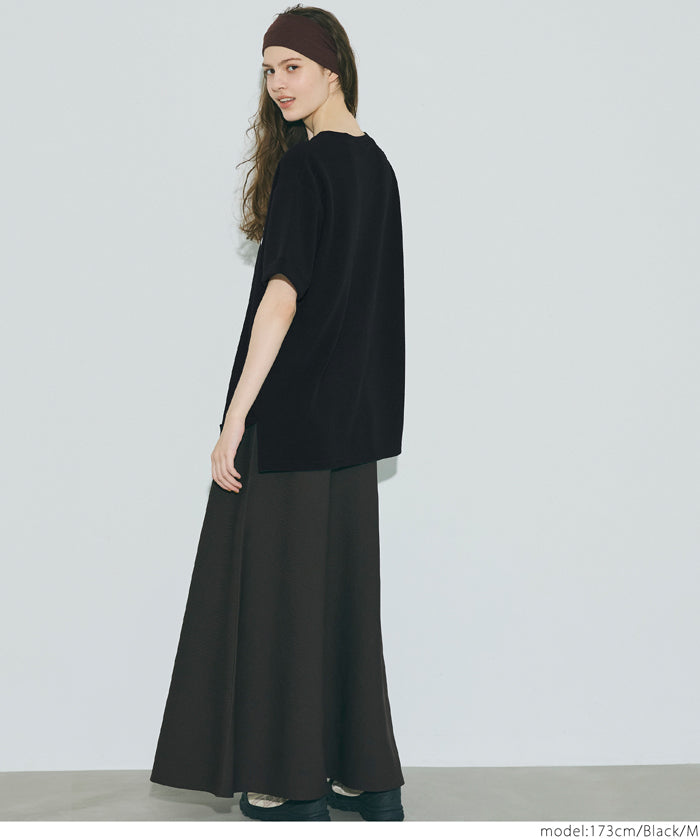 壓紋LOGO短袖T恤