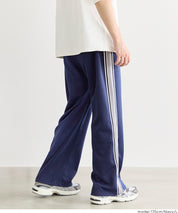 柔軟太空棉側線條休閒褲