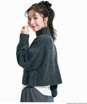 微刷毛圓領上衣