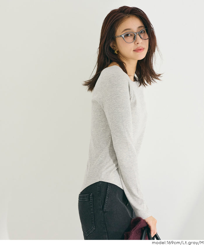 微刷毛圓領上衣