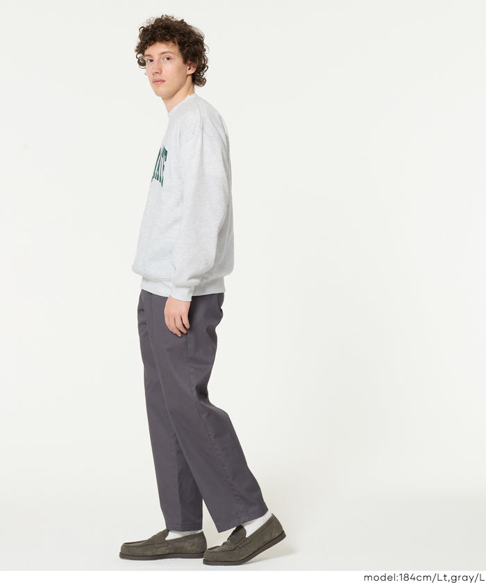 內刷毛LOGO布章大學T