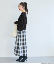 壓紋蝙蝠袖上衣