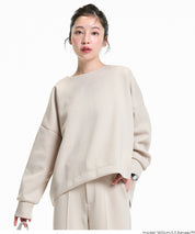 柔軟太空棉後面拉鍊長袖上衣