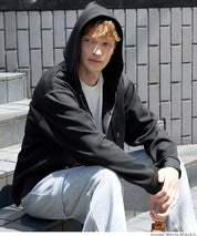 柔軟太空棉寬版連帽外套