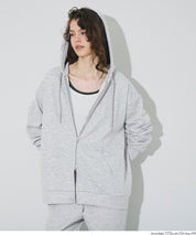 柔軟太空棉寬版連帽外套