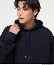 柔軟太空棉寬版連帽上衣