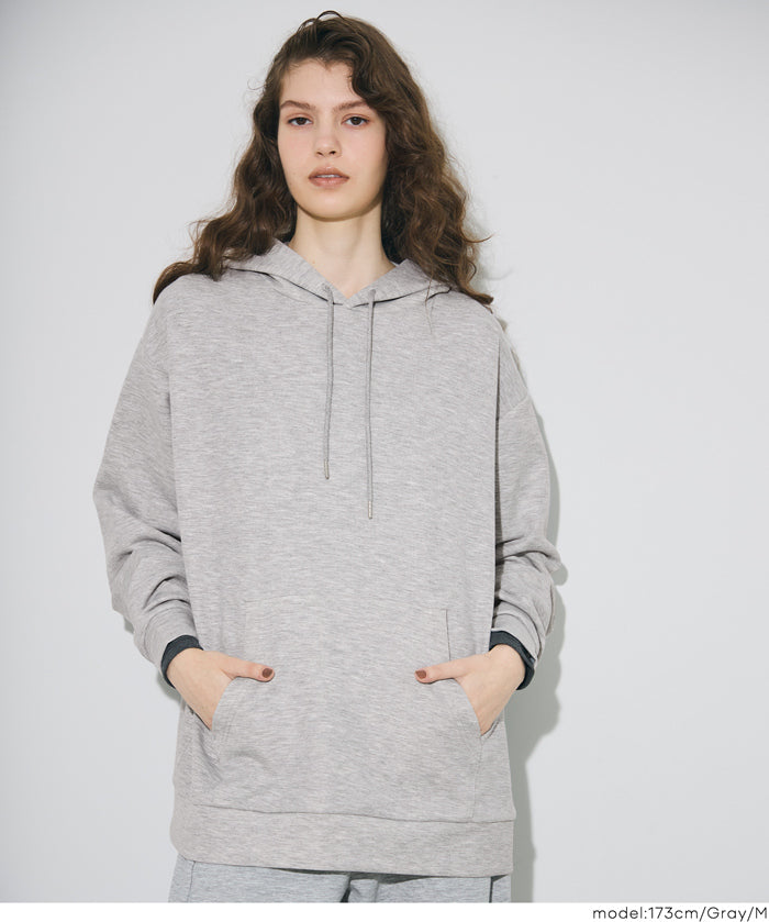 柔軟太空棉寬版連帽上衣