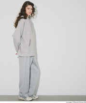 柔軟太空棉寬版連帽上衣