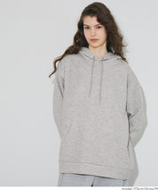 柔軟太空棉寬版連帽上衣