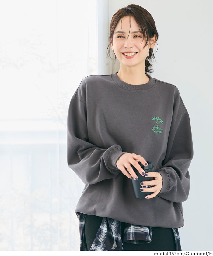 柔軟太空棉刺繡大學T