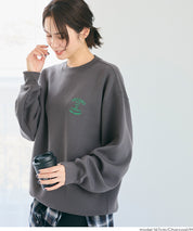 柔軟太空棉刺繡大學T