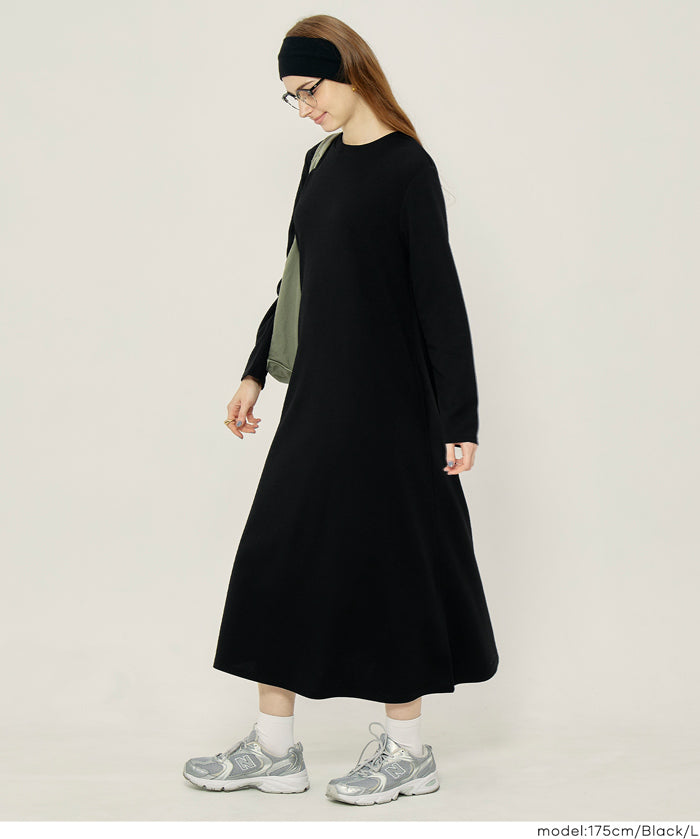 休閒薄款長袖連身裙