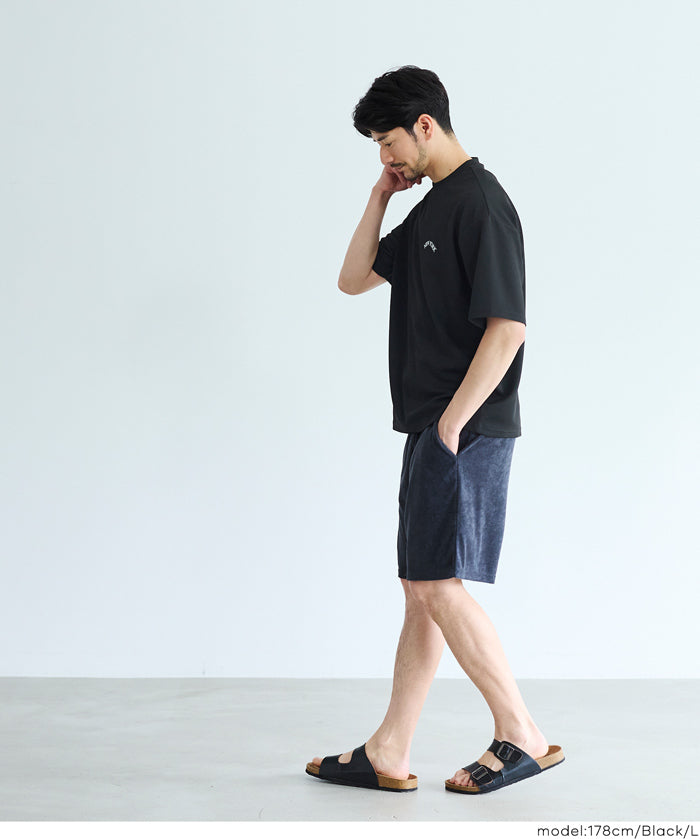 輕薄壓紋胸前刺繡T恤