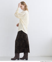 圓弧下擺針織上衣