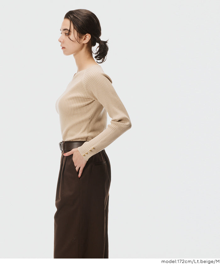 愛心領長袖針織上衣