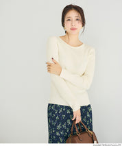 【輕量針織】圓領圓弧下擺上衣